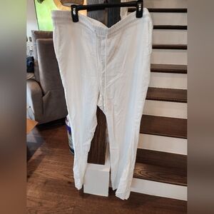 New York & Company NWT Linen Pants. Size XXL. Bundle with other colors and save.